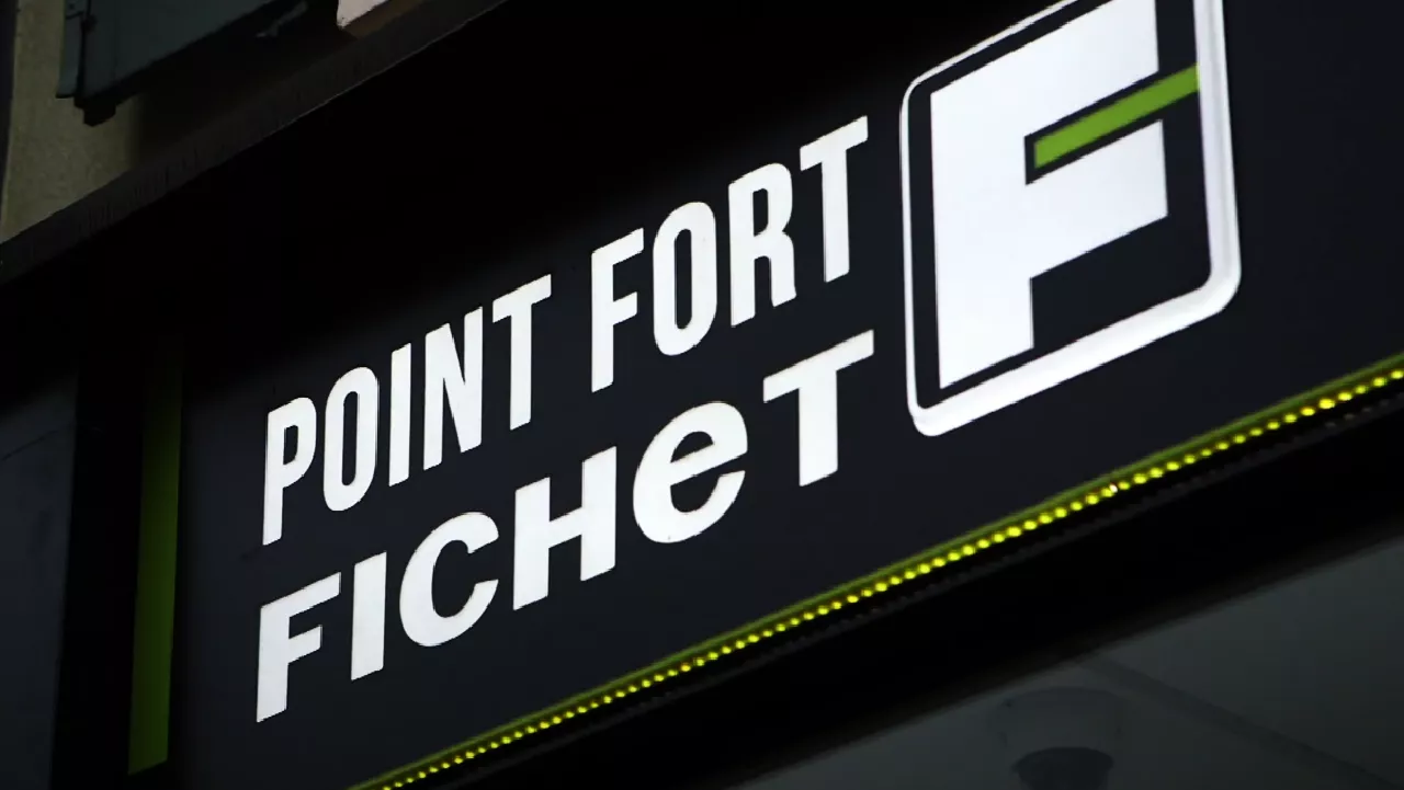 Hugo, installateur agréé Point Fort Fichet à Fontenay-sous-Bois